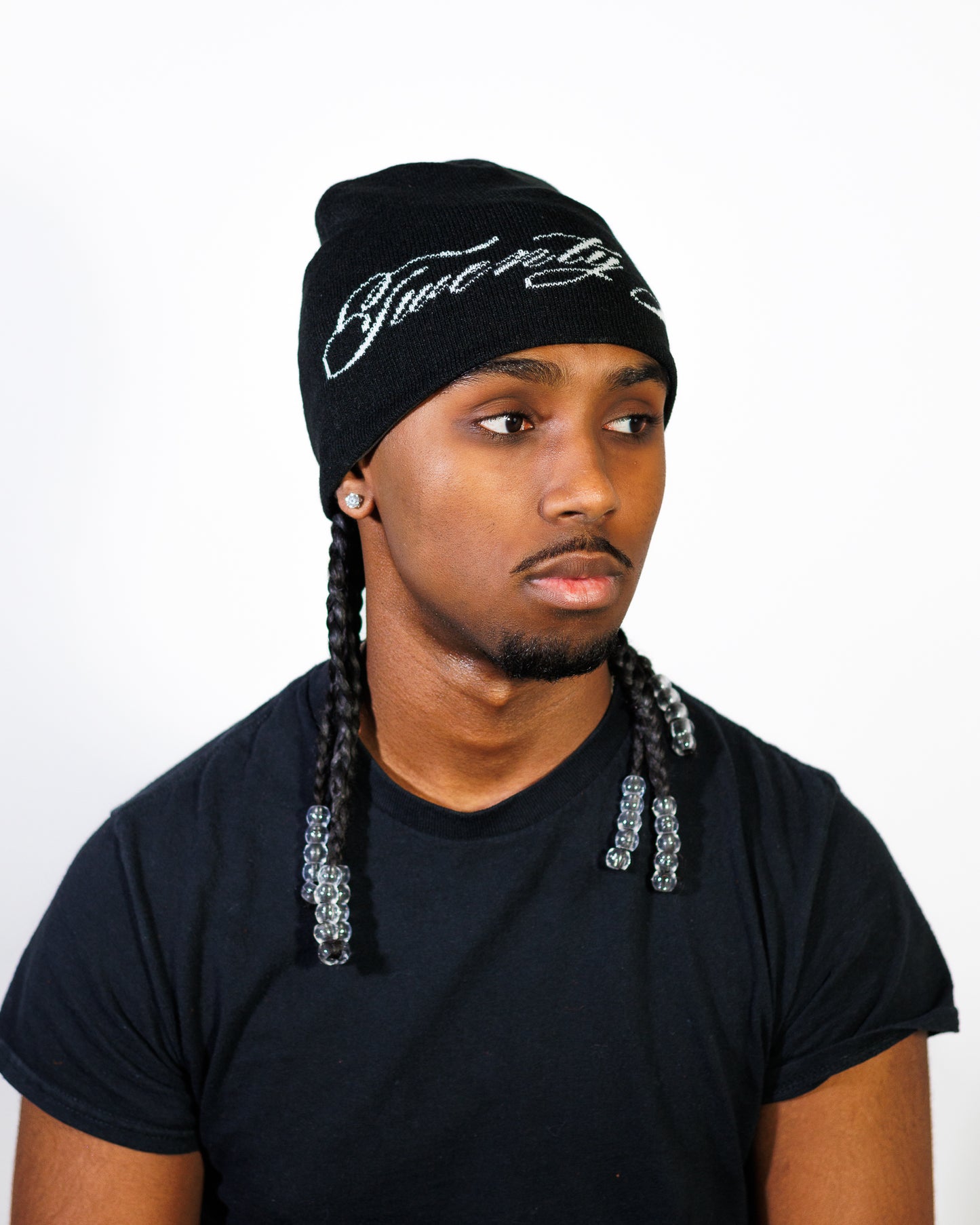 26BEANIE